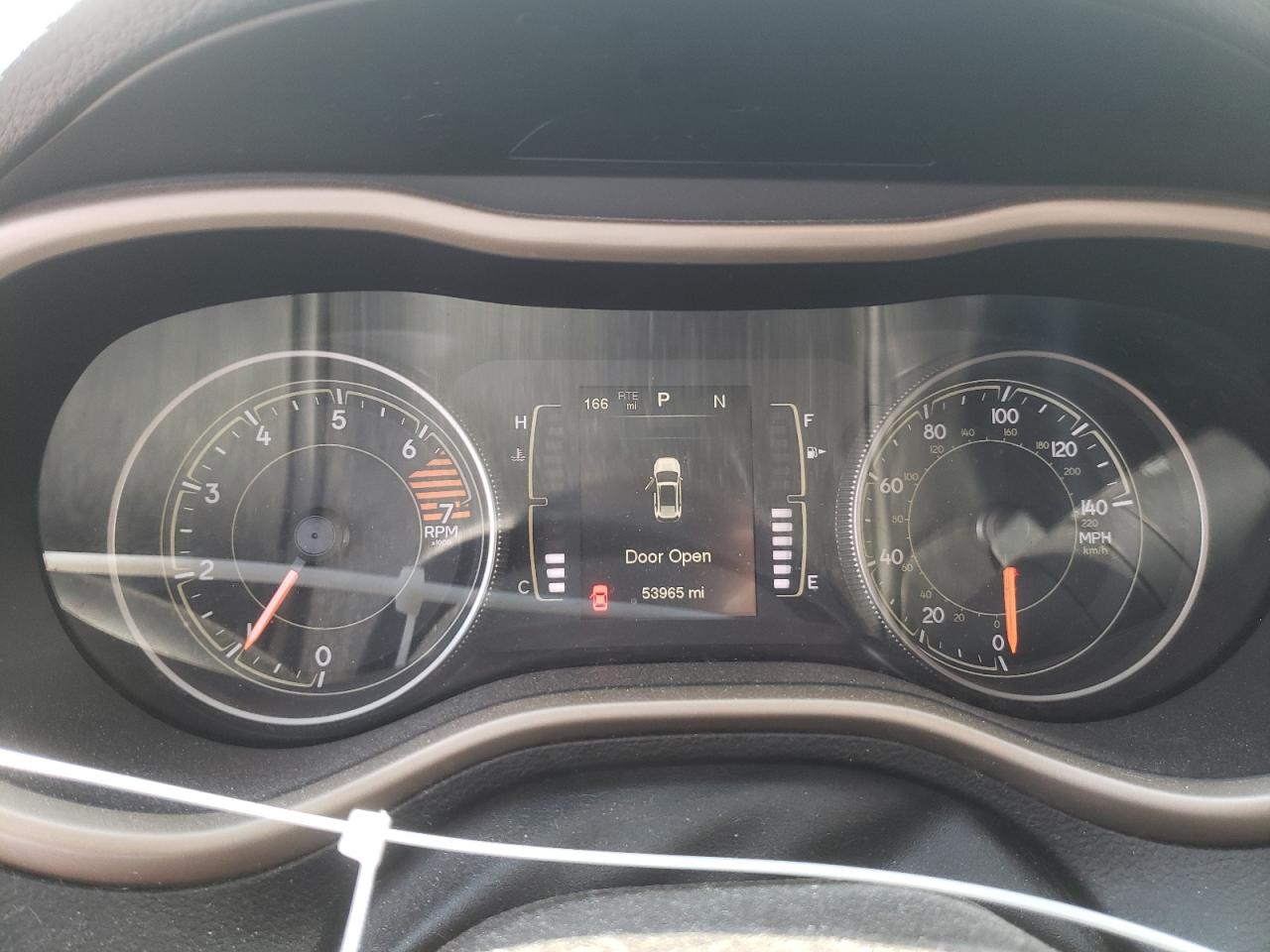 1C4PJMCB2GW221395 2016 Jeep Cherokee Latitude