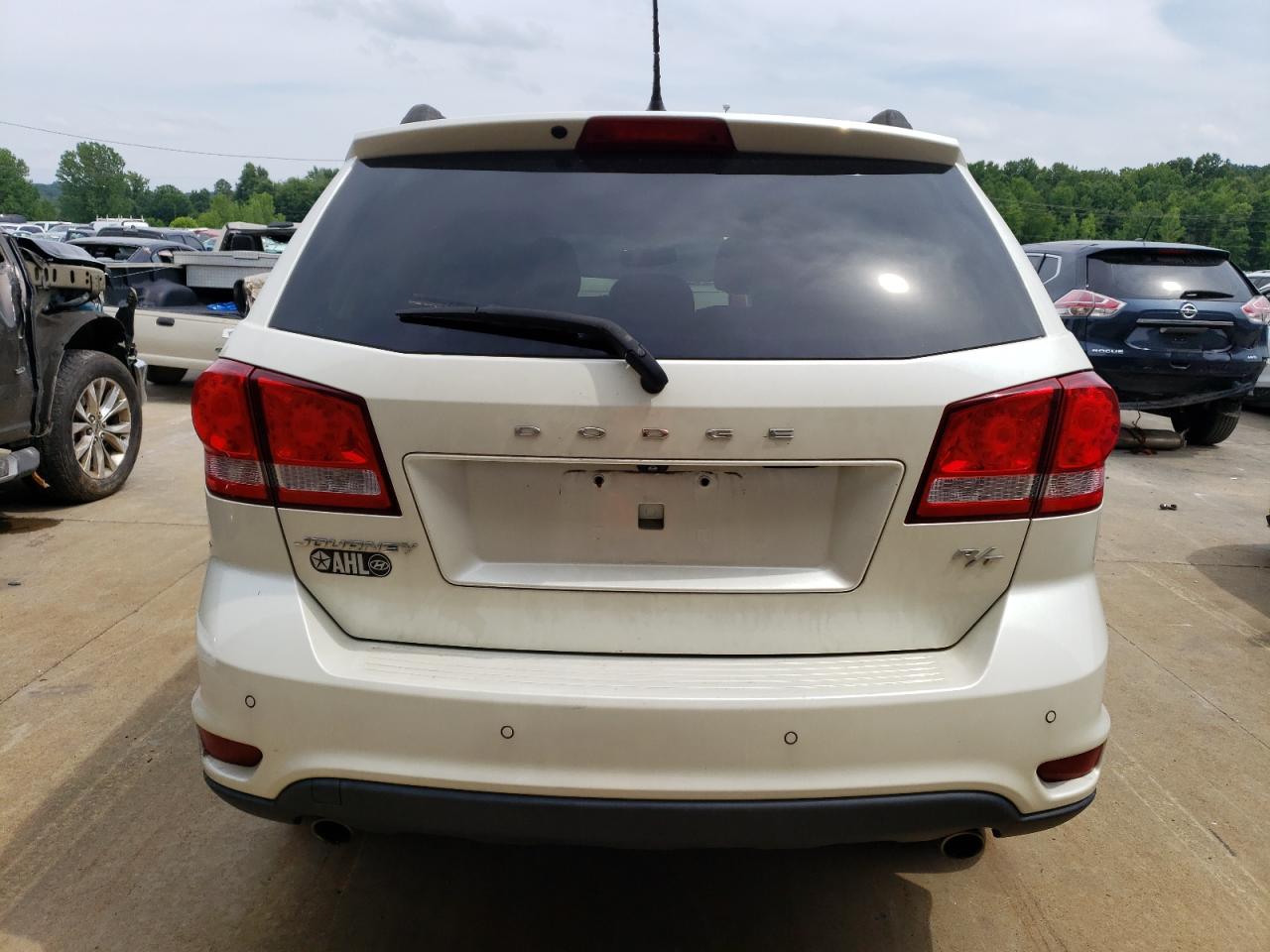 3C4PDCEG4ET134725 2014 Dodge Journey R/T