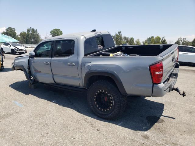 VIN 3TMAZ5CN2JM063064 2018 Toyota Tacoma, Double Cab no.2