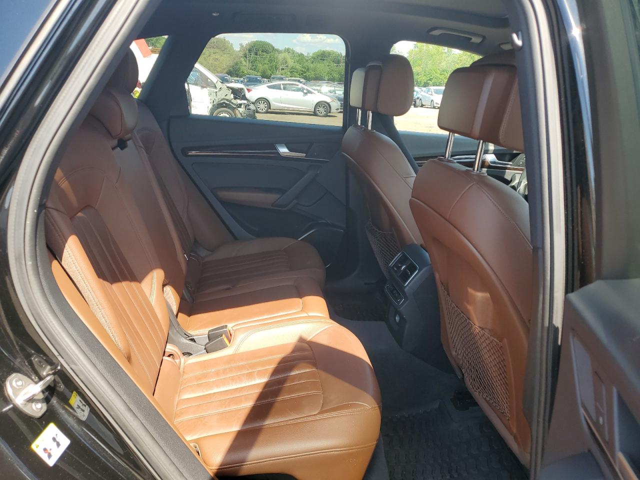 WA1BNAFY9J2215423 2018 Audi Q5 Premium Plus