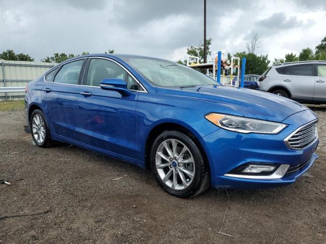 VIN 3FA6P0HD9HR395617 2017 Ford Fusion, SE no.4