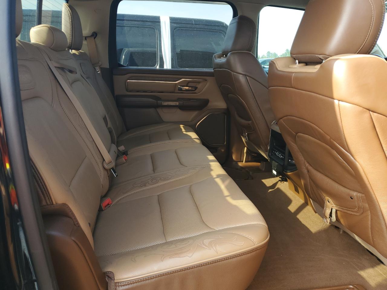 1C6SRFST5KN636001 2019 Ram 1500 Longhorn