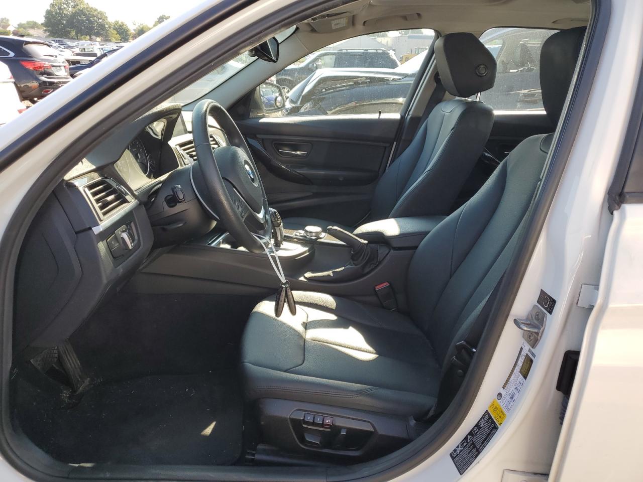 WBA3B3G51FNT17868 2015 BMW 328 Xi