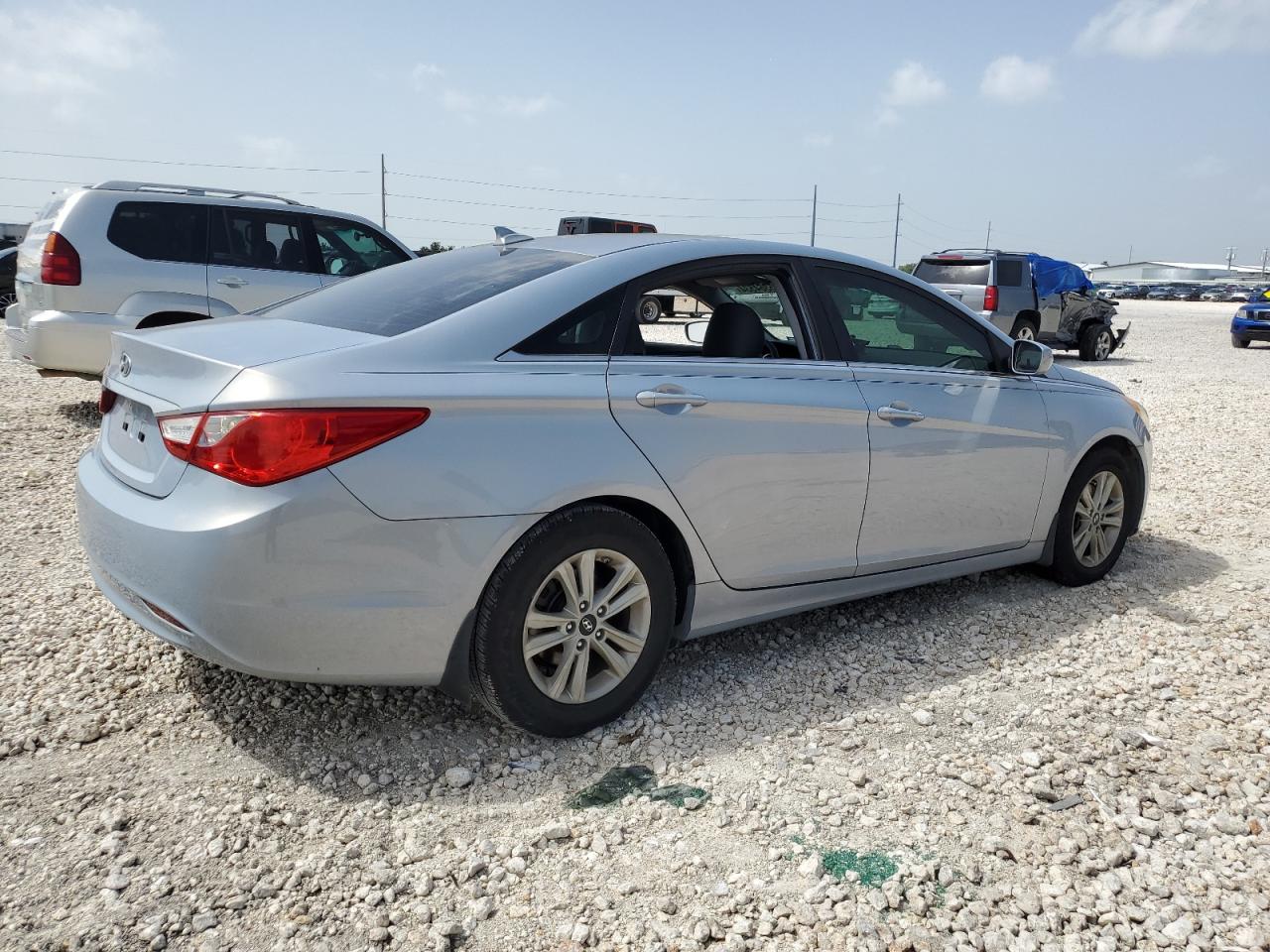 Lot #2761708640 2012 HYUNDAI SONATA GLS