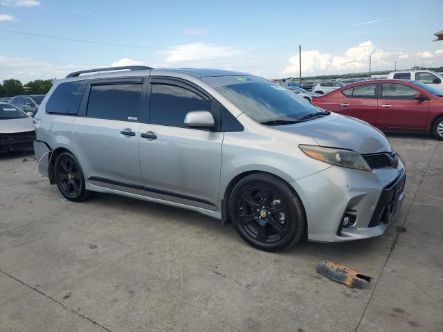 2018 TOYOTA SIENNA SE 5TDXZ3DC8JS943228