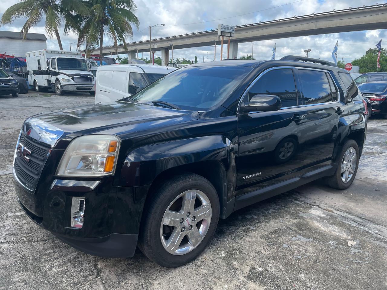 2013 GMC Terrain Slt vin: 2GKFLUE32D6381900