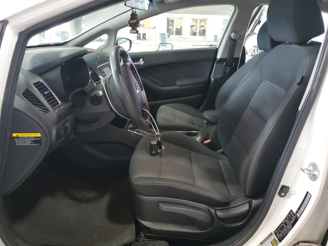 3KPFL4A72JE169904 2018 Kia Forte Lx