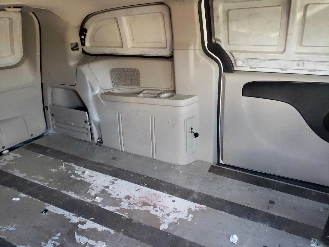 2C4JRGAG1DR530827 2013 Ram Tradesman