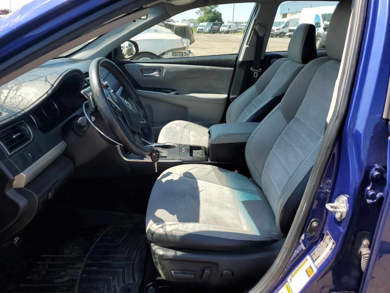 4T1BF1FK0FU874884 2015 Toyota Camry Le