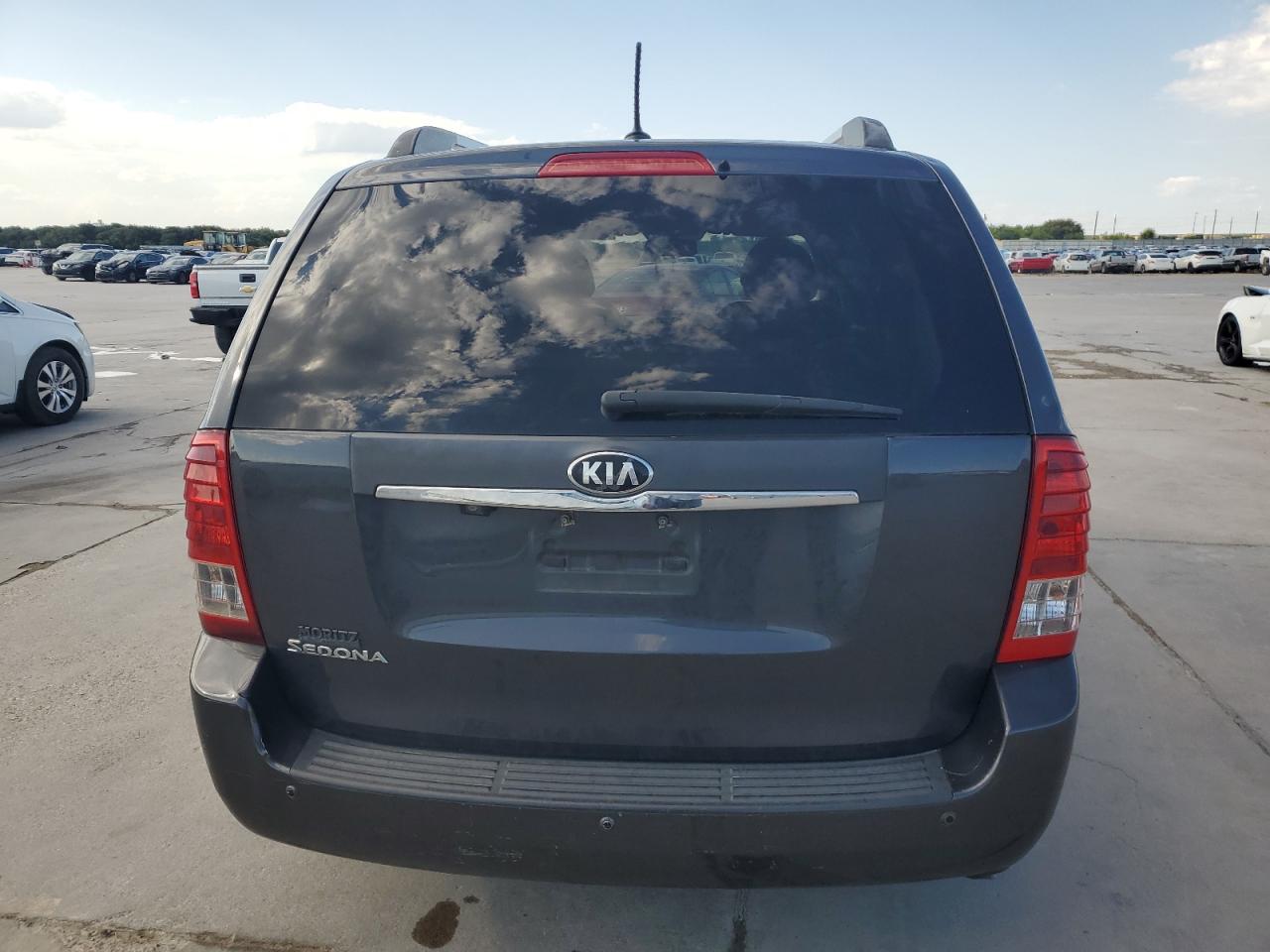 2014 Kia Sedona Lx vin: KNDMG4C78E6573763