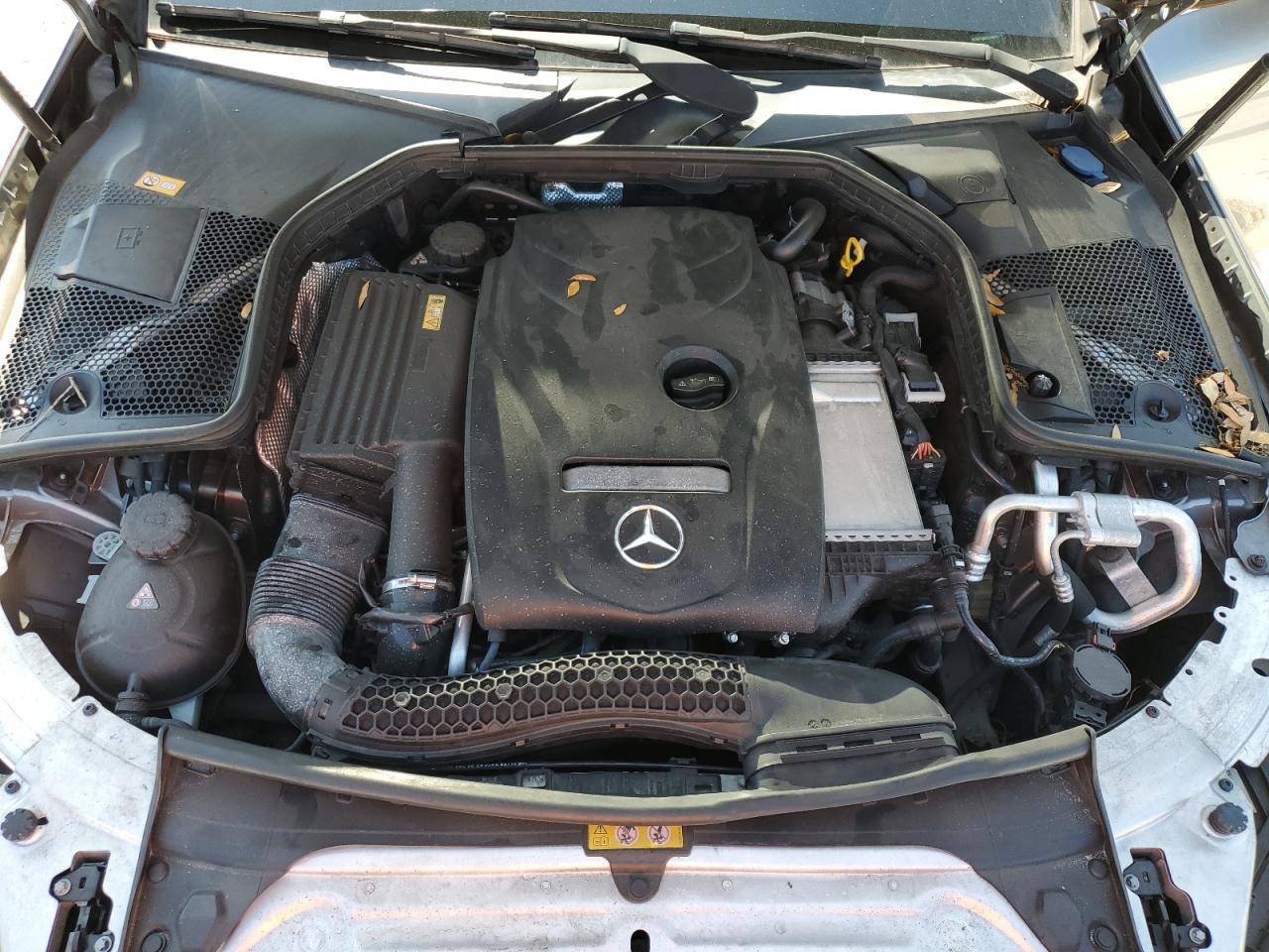 55SWF4JB8GU148701 2016 Mercedes-Benz C 300