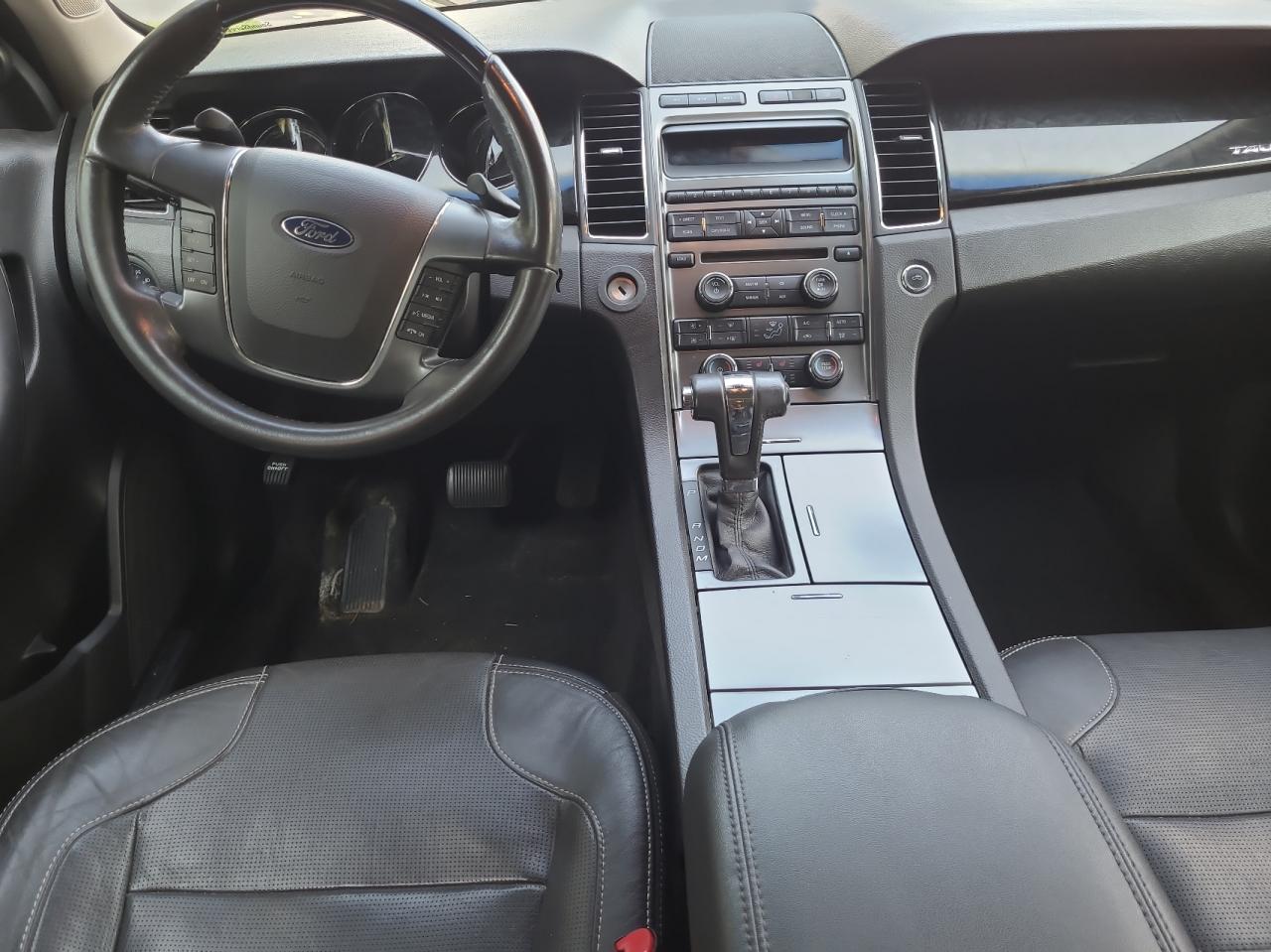 1FAHP2FW3BG135785 2011 Ford Taurus Limited