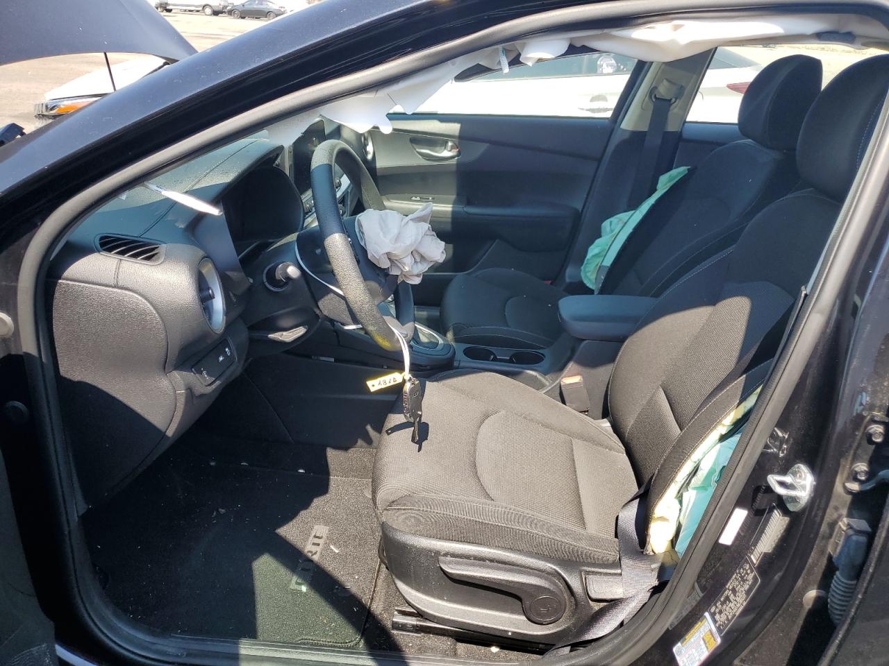 3KPF24AD7ME285225 2021 Kia Forte Fe