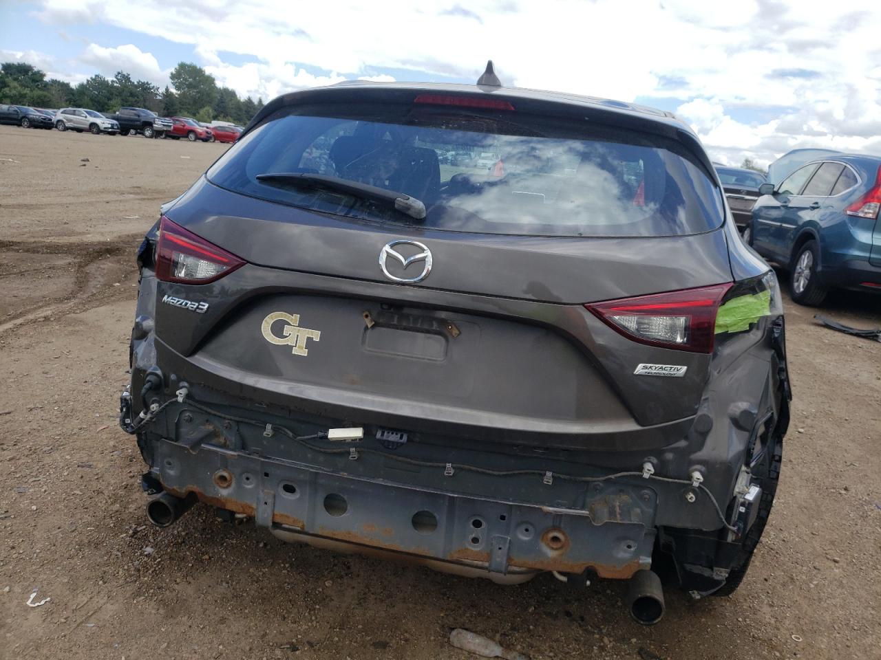 JM1BM1M76G1337898 2016 Mazda 3 Touring