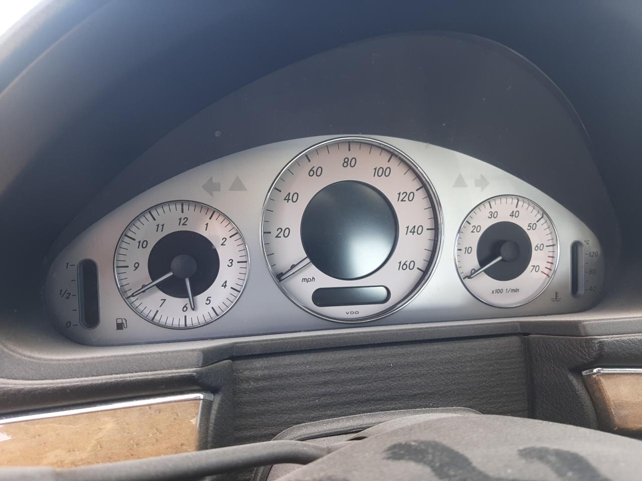 WDBUF56X77B048805 2007 Mercedes-Benz E 350