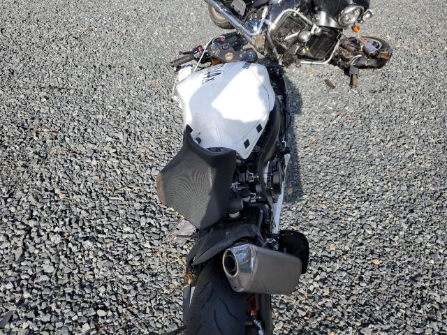 2024 SUZUKI GSX-R750 JS1GR7MA9R7101701