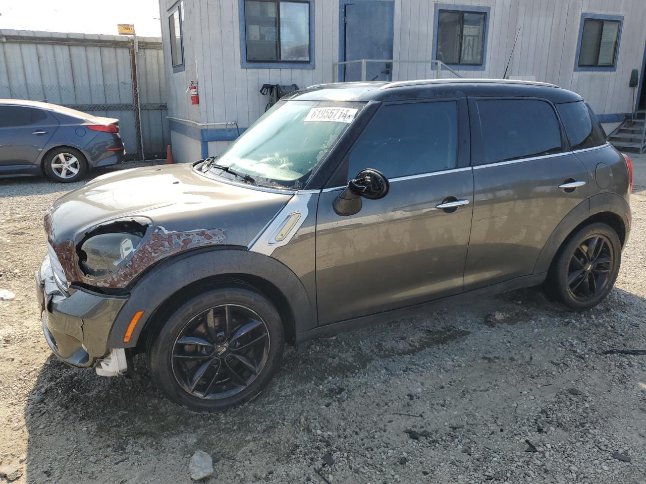 2014 Mini Cooper Countryman vin: WMWZB3C52EWR40411