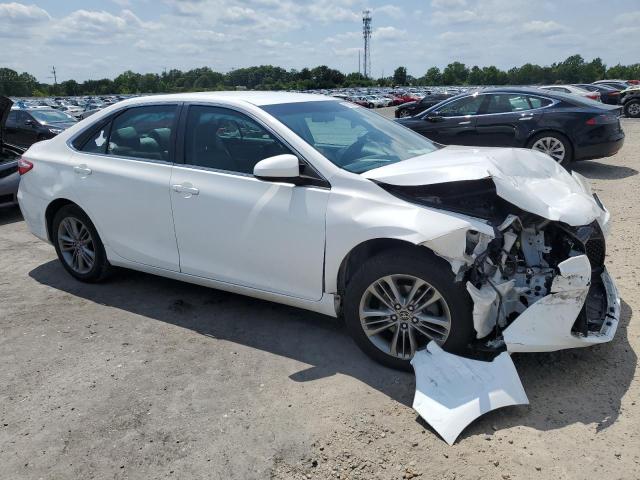 VIN 4T1BF1FK1FU972208 2015 Toyota Camry, LE no.4