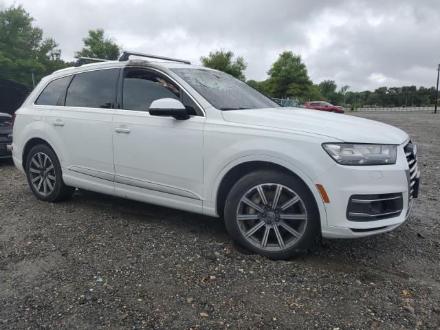 VIN WA1VAAF72HD024831 2017 Audi Q7, Prestige no.4