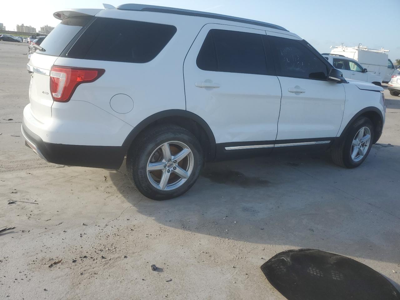 Lot #2869739004 2016 FORD EXPLORER X