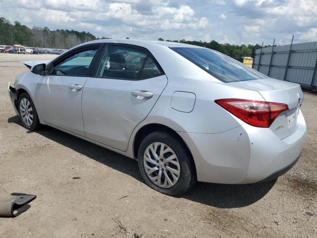 VIN 2T1BURHE9JC974746 2018 Toyota Corolla, L no.2