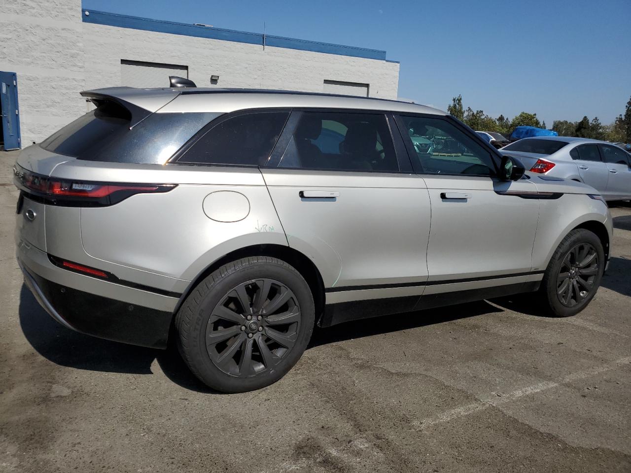 2018 Land Rover Range Rover Velar R-Dynamic Se vin: SALYL2RN1JA717435