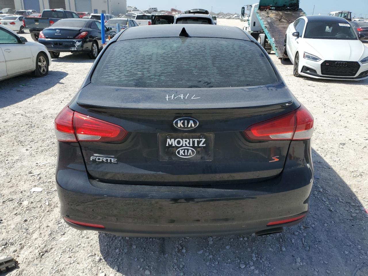 3KPFL4A72JE246710 2018 Kia Forte Lx