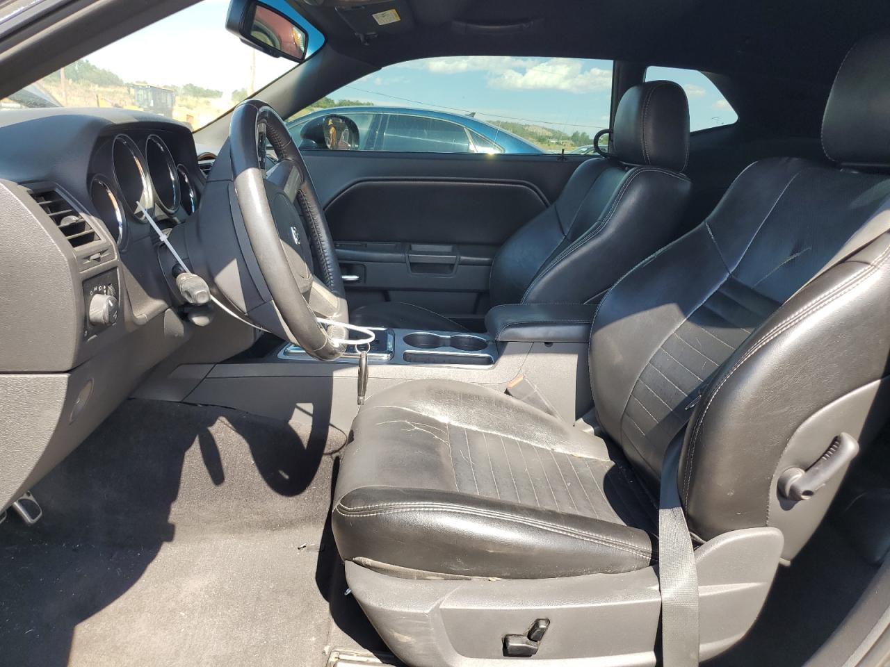 2B3CJ4DVXAH122418 2010 Dodge Challenger Se