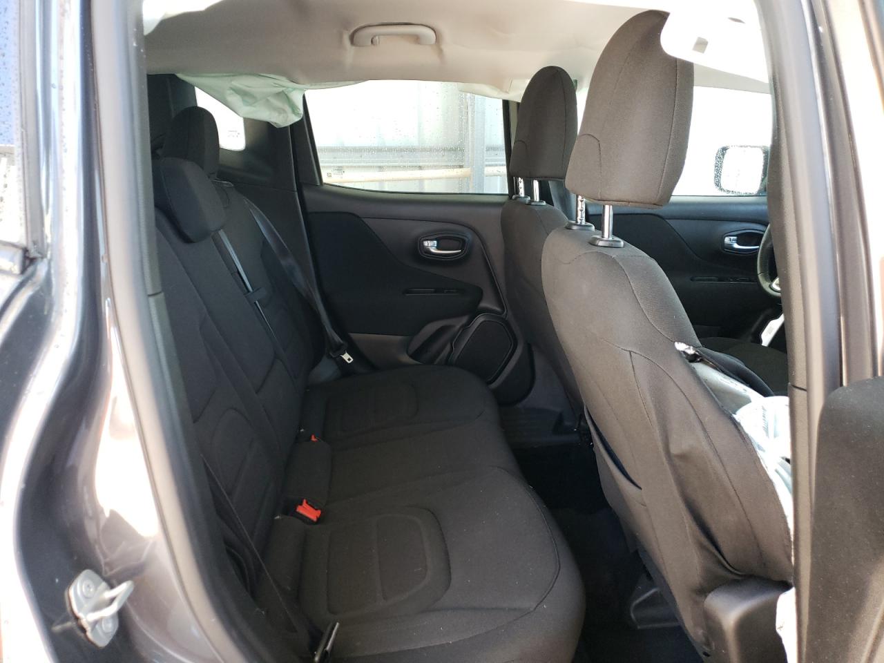 ZACNJCBB0MPN27374 2021 Jeep Renegade Latitude