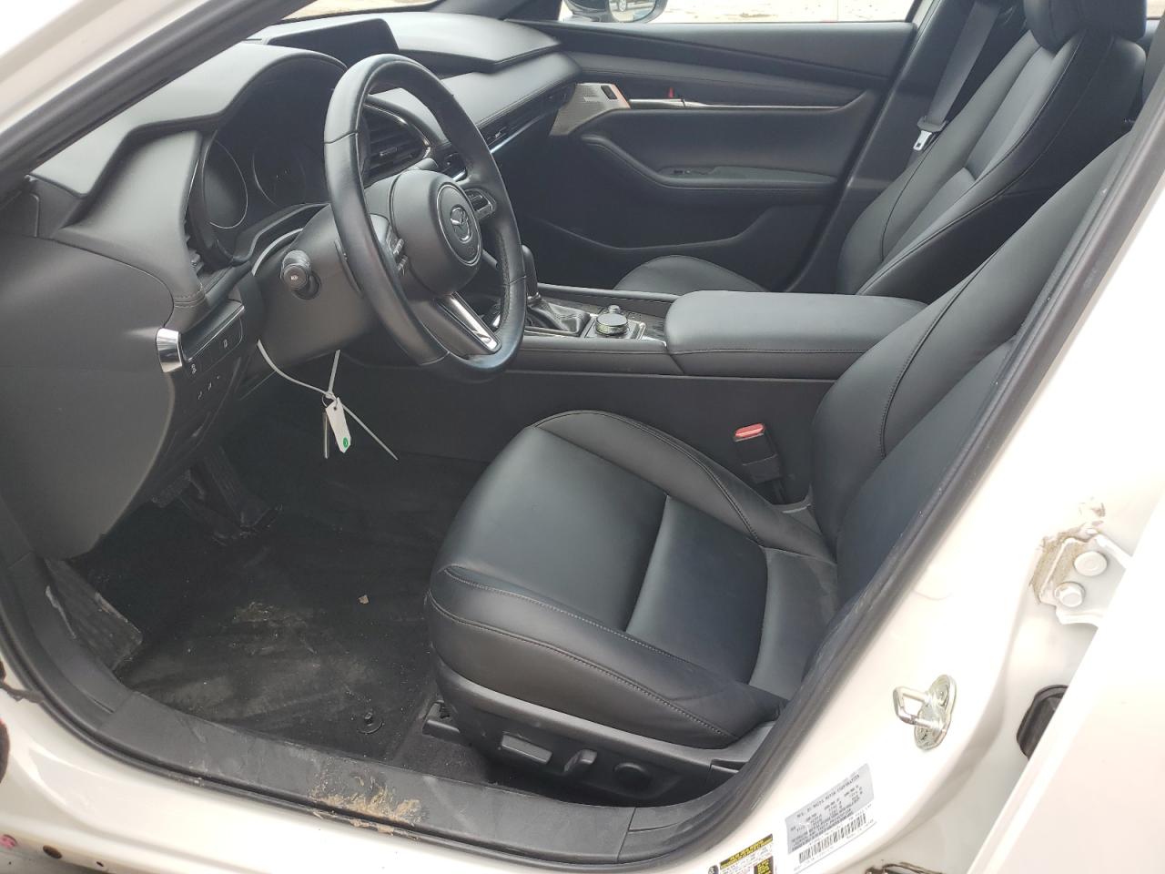 JM1BPBJY7M1321845 2021 Mazda 3