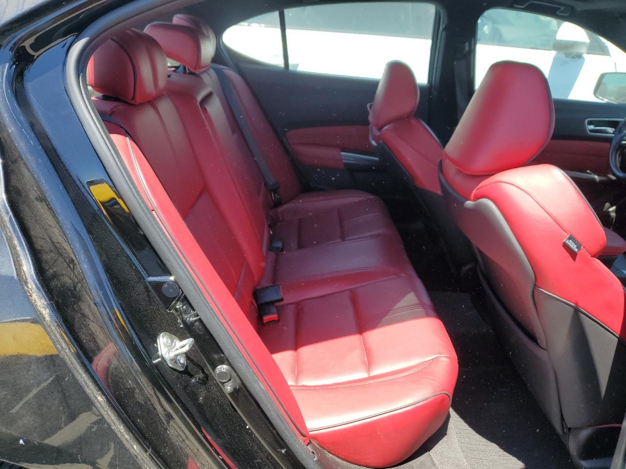 19UUB1F65KA000992 2019 Acura Tlx Technology