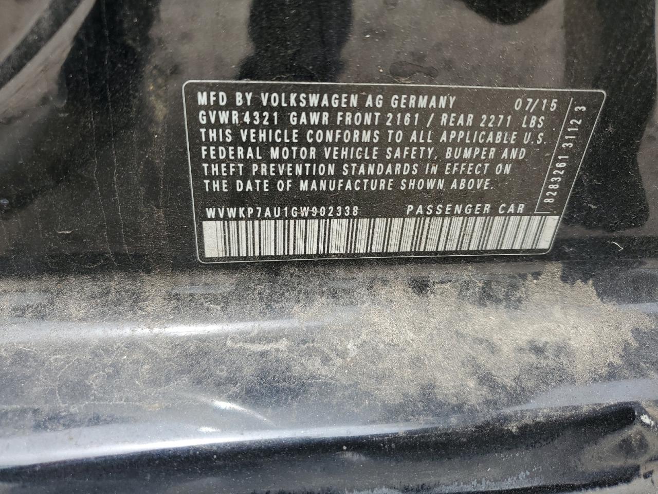 WVWKP7AU1GW902338 2016 Volkswagen E-Golf Se