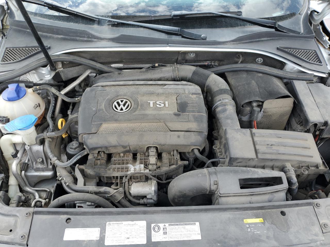 1VWBT7A37HC019699 2017 Volkswagen Passat Se
