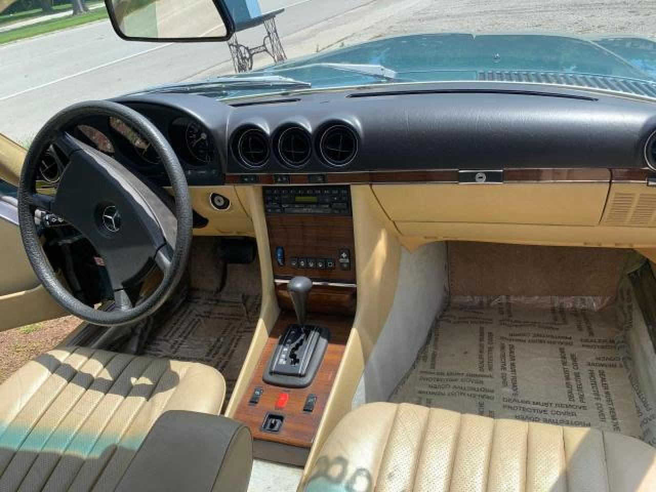 WDBBA45AXDB019761 1983 Mercedes-Benz 380 Sl