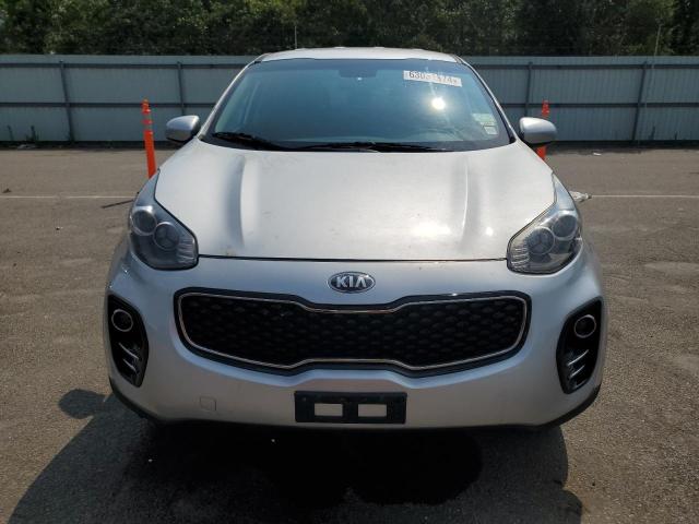 VIN KNDPMCAC2J7446639 2018 KIA Sportage, LX no.5