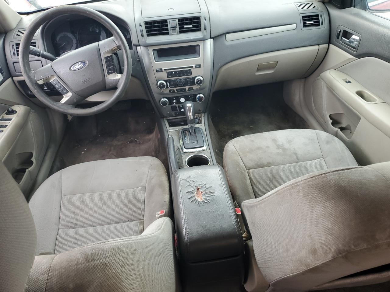 3FAHP0HA3AR388957 2010 Ford Fusion Se