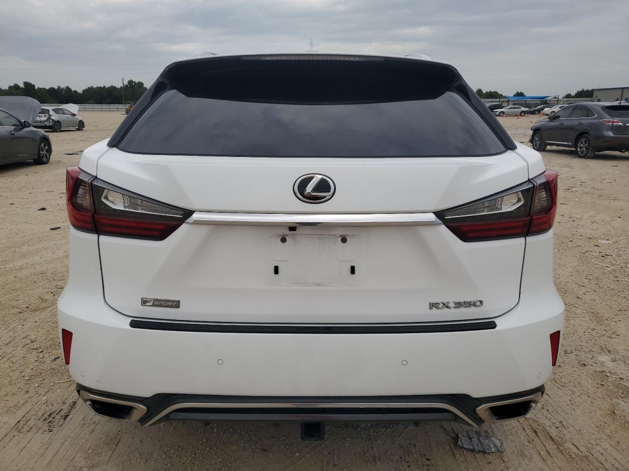 2T2BZMCA1KC173136 2019 Lexus Rx 350 Base