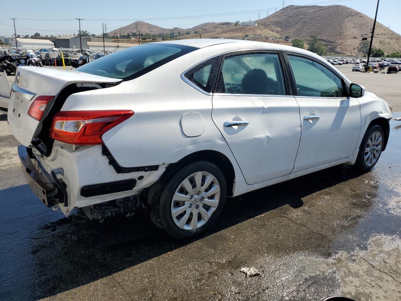 2018 Nissan Sentra S vin: 3N1AB7AP3JY346072