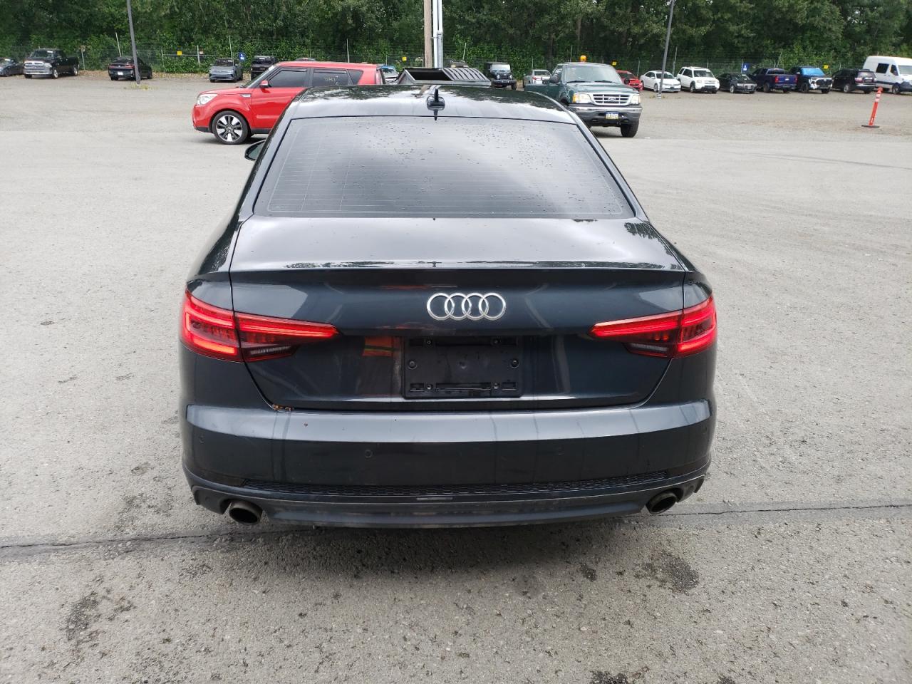 WAUFNAF49HN025583 2017 Audi A4 Prestige