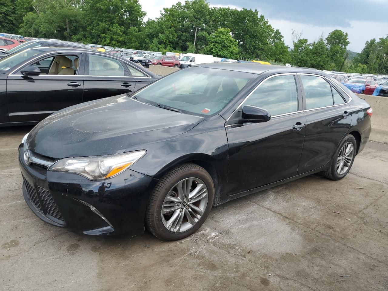 2016 Toyota Camry Le vin: 4T1BF1FK2GU504960