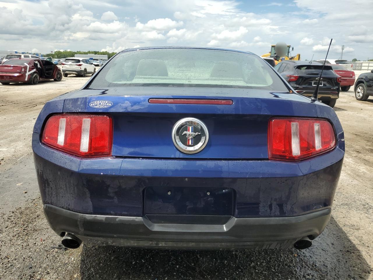 1ZVBP8AM7B5164448 2011 Ford Mustang