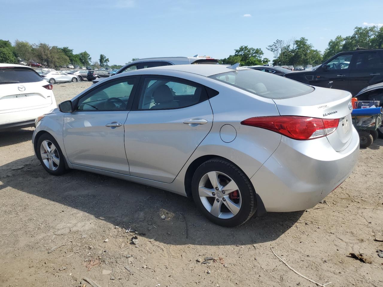 5NPDH4AE1DH242977 2013 Hyundai Elantra Gls