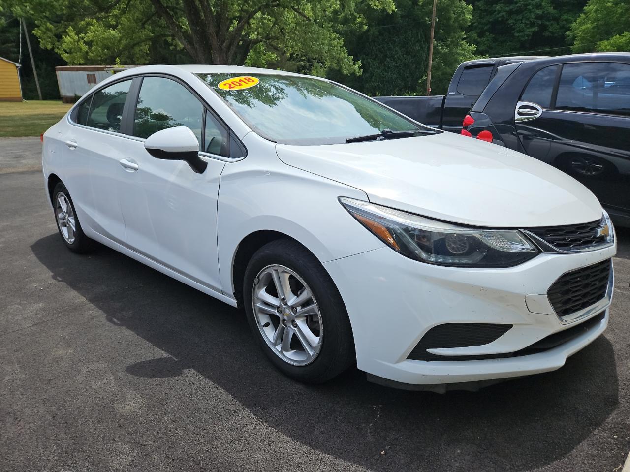 2018 Chevrolet Cruze Lt vin: 1G1BE5SM3J7120352