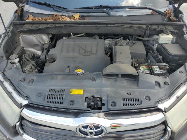 VIN 5TDKKRFH0FS060953 2015 Toyota Highlander, Xle no.12