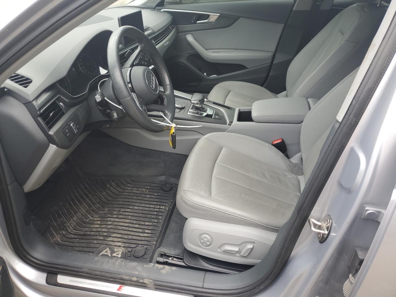 WAUENAF49JA167229 2018 Audi A4 Premium Plus