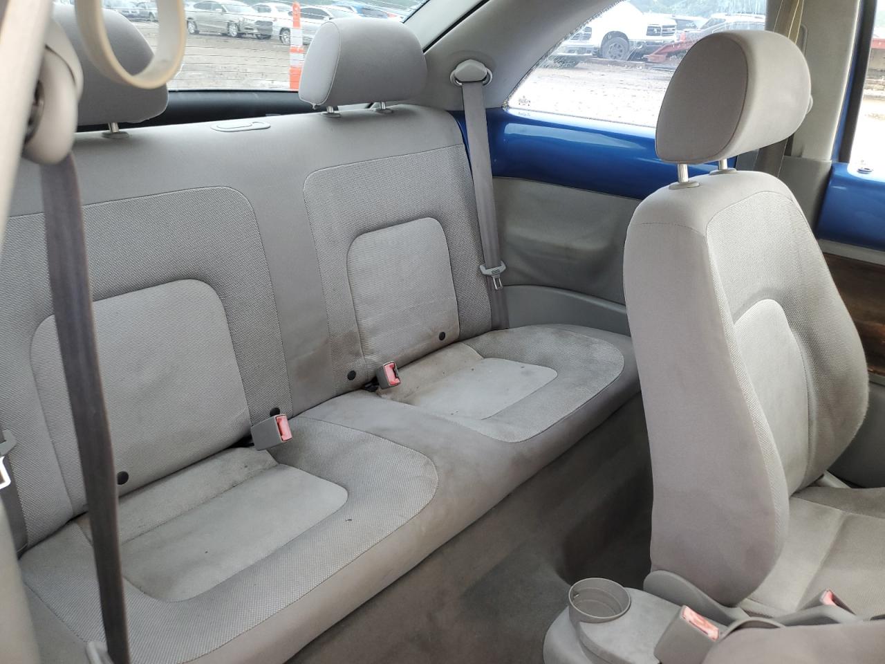 3VWBK21C33M423712 2003 Volkswagen New Beetle Gl