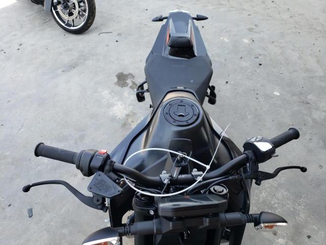 2021 KTM 890 DUKE R - VBKTU9403MM812230