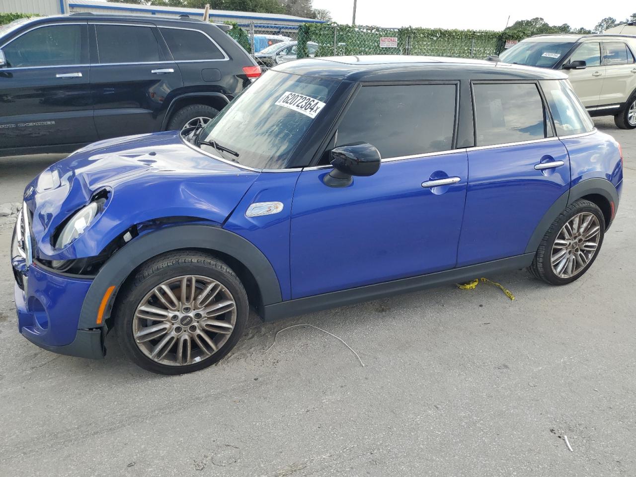 2020 Mini Cooper S vin: WMWXU9C08L2M19478