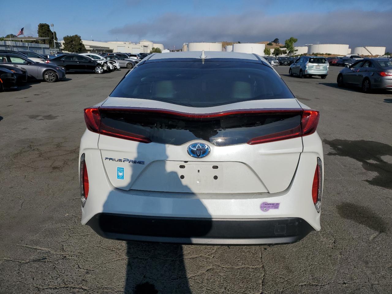 JTDKARFP4H3064986 2017 Toyota Prius Prime