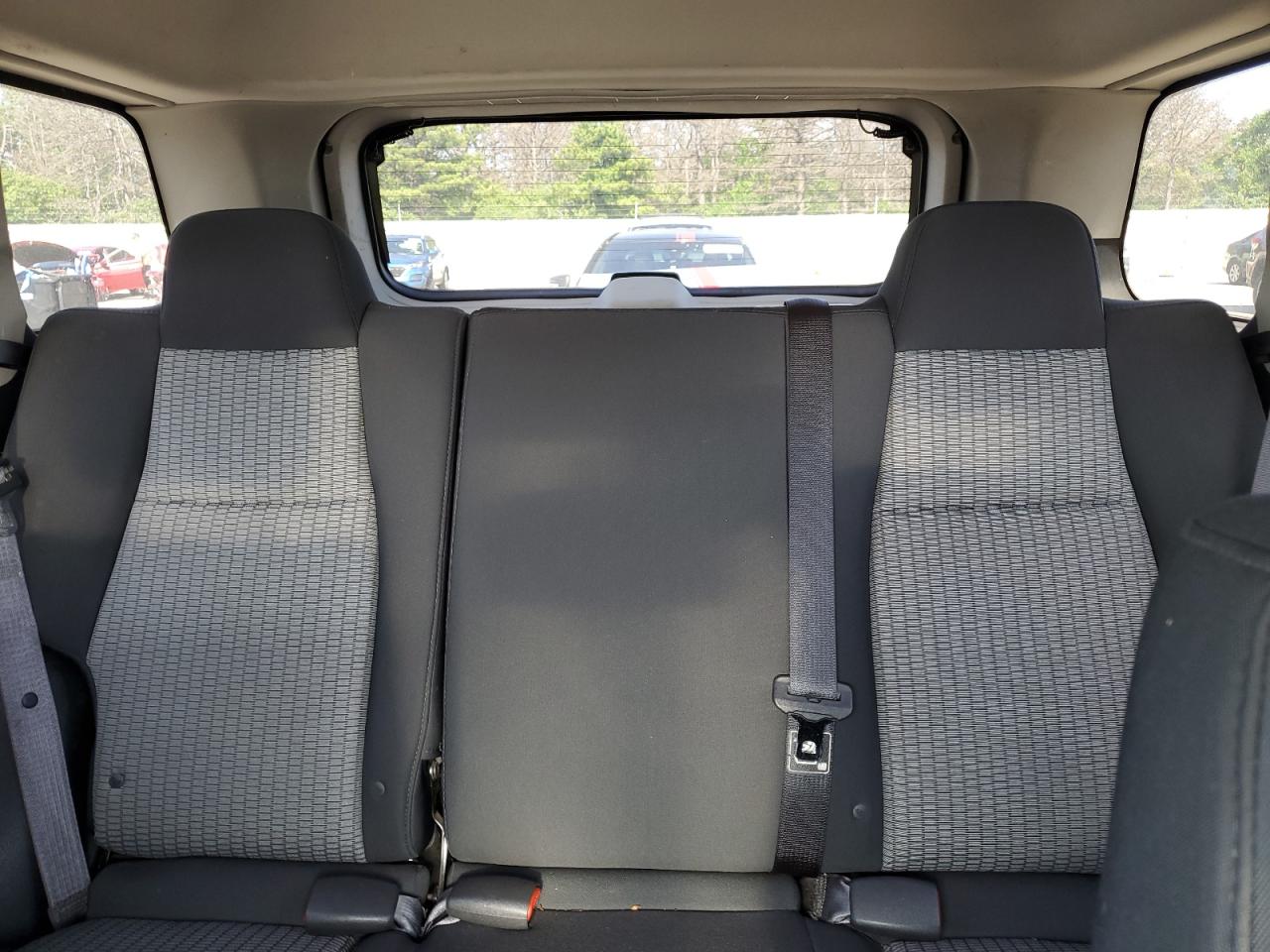 1J8GR48K29C537104 2009 Jeep Grand Cherokee Laredo